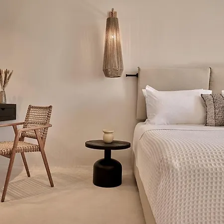 Utopia Hotel